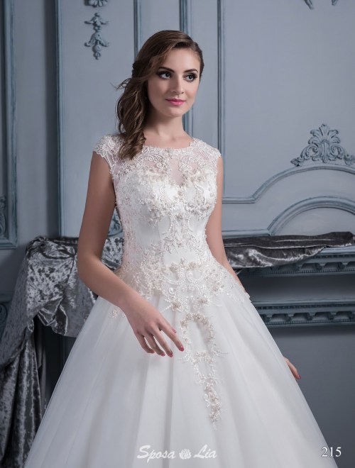 https://www.sposa-lia.com/images/stories/virtuemart/product/215       (2).jpg